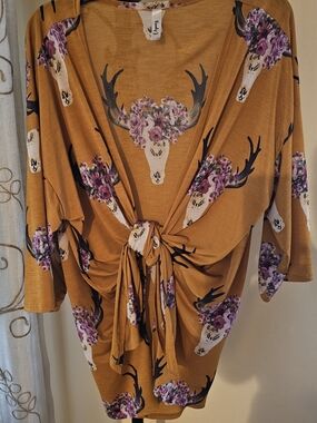 Tie-Front Floral Skull Tunic Top in Mustard